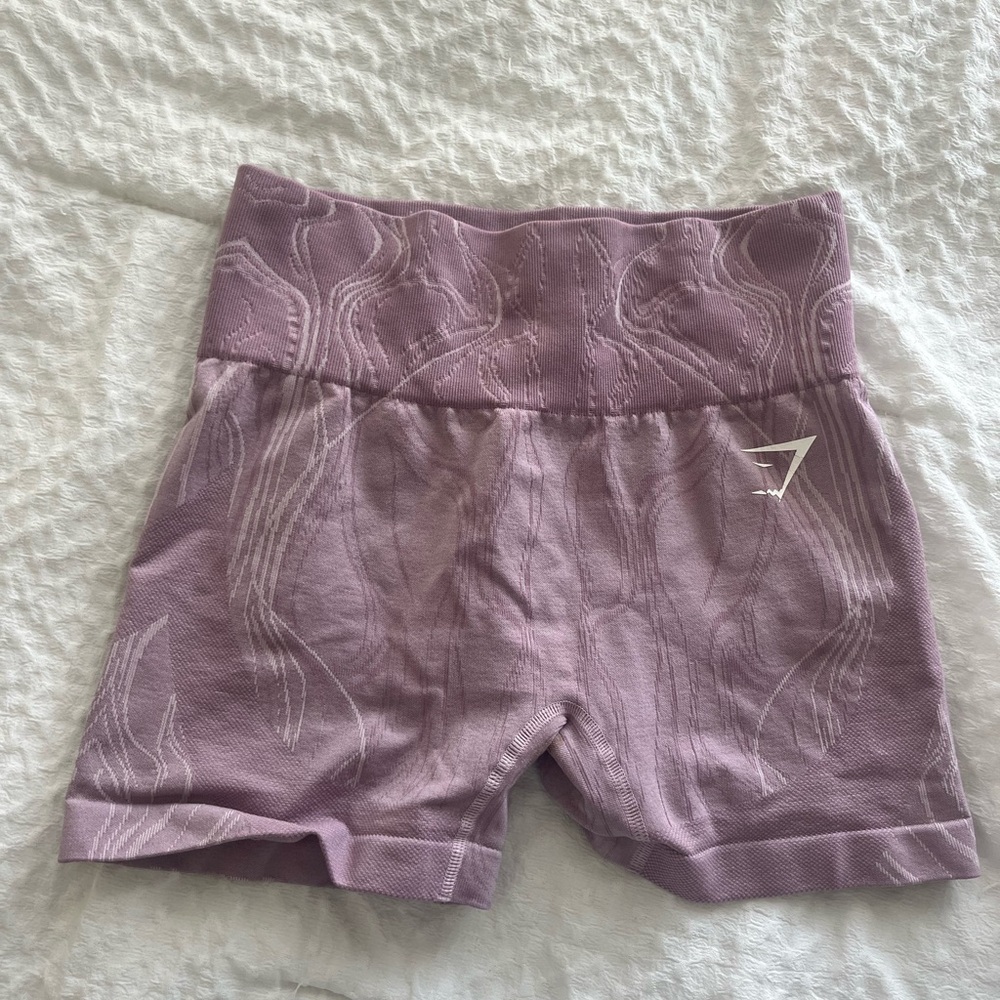 ⚡️GYMSHARK SHORTS⚡️